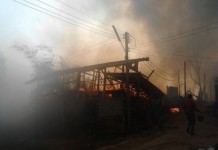 ประชุมหารือให้ความช่วยเหลือผู้ประสบอัคคีภัยบ้านจะนะ ตำบลแม่อาย จ.เชียงใหม่