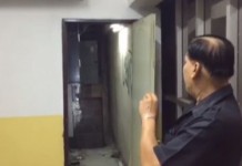 หนุ่มใหญ่ชาวสิงคโปร์ ช่วยซ่อมไฟภายในคอนโดก้าวเท้าพลาดร่วงดับ