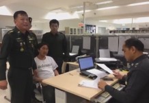 ศาลอนุมัติฝากขัง และไม่ให้ประกันตัว 8 ผู้ต้องหาโพสต์เฟสบุ๊ก