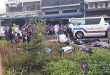 รถเบรคแตก เฉี่ยวชนแรงงานพม่า ตายเจ็บเพียบ