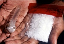 ตร.บางนารวบ3 เอเย่นต์ค้ายาไอซ์