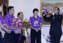 นักวอลเลย์หญิงไทย เข้าพบนายก (คลิป)