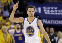 “เคอรี่” ต่อลมหายใจ เปิดบ้านเอาชนะทีมเยือน นัดชิงแชมป์สายตะวันตก เอ็นบีเอ