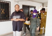 สุดช็อก! พ่อ ‘กอล์ฟ ฟักกลิ้งฮีโร่’ แร็พเปอร์ชื่อดัง ผูกคอสิ้นชีพคาคอนโด